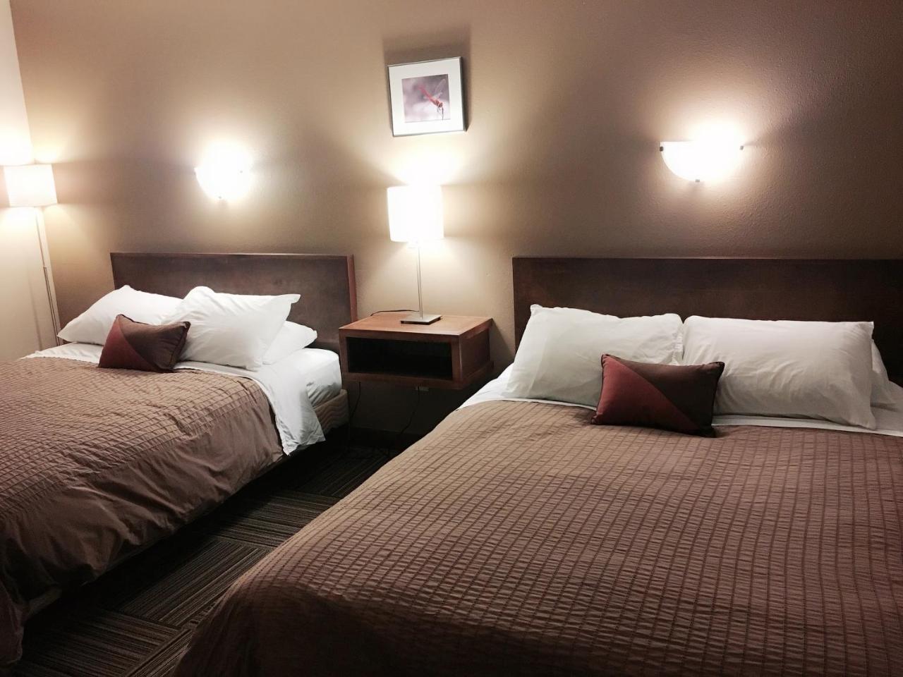 Canterbury Inn Invermere Luaran gambar