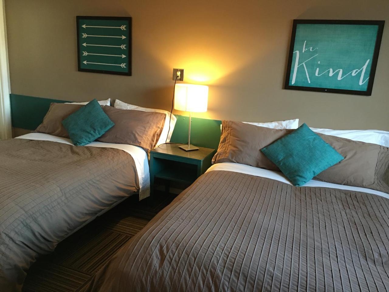 Canterbury Inn Invermere Luaran gambar