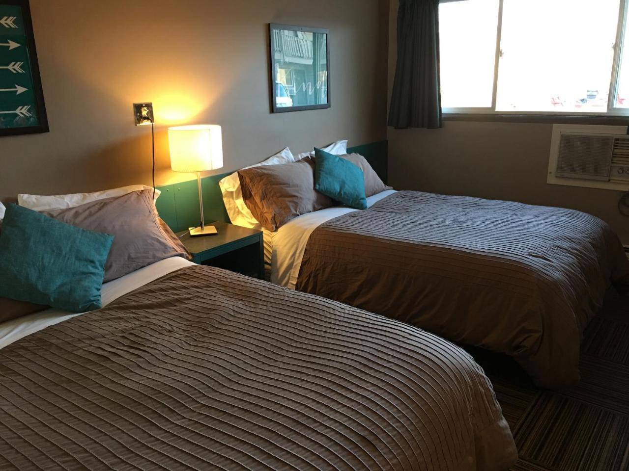 Canterbury Inn Invermere Luaran gambar